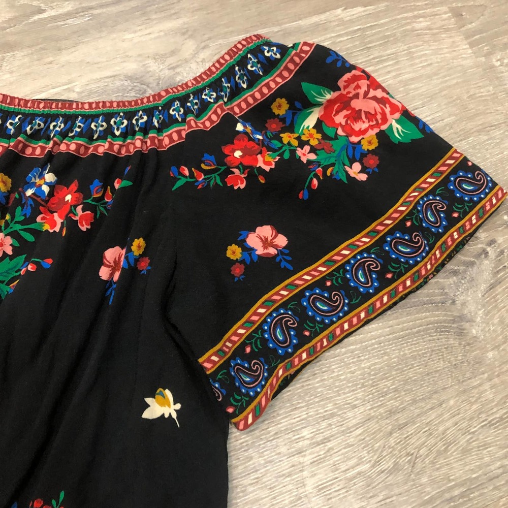 Flying Tomato Floral Off the Shoulder Top Medium Black Floral Print Shirt - Picture 10 of 14